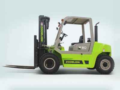 Вилочный погрузчик ZOOMLION FD60