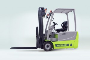 Вилочный погрузчик трехопорный ZOOMLION FE20